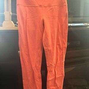 Lululemon coral leggings